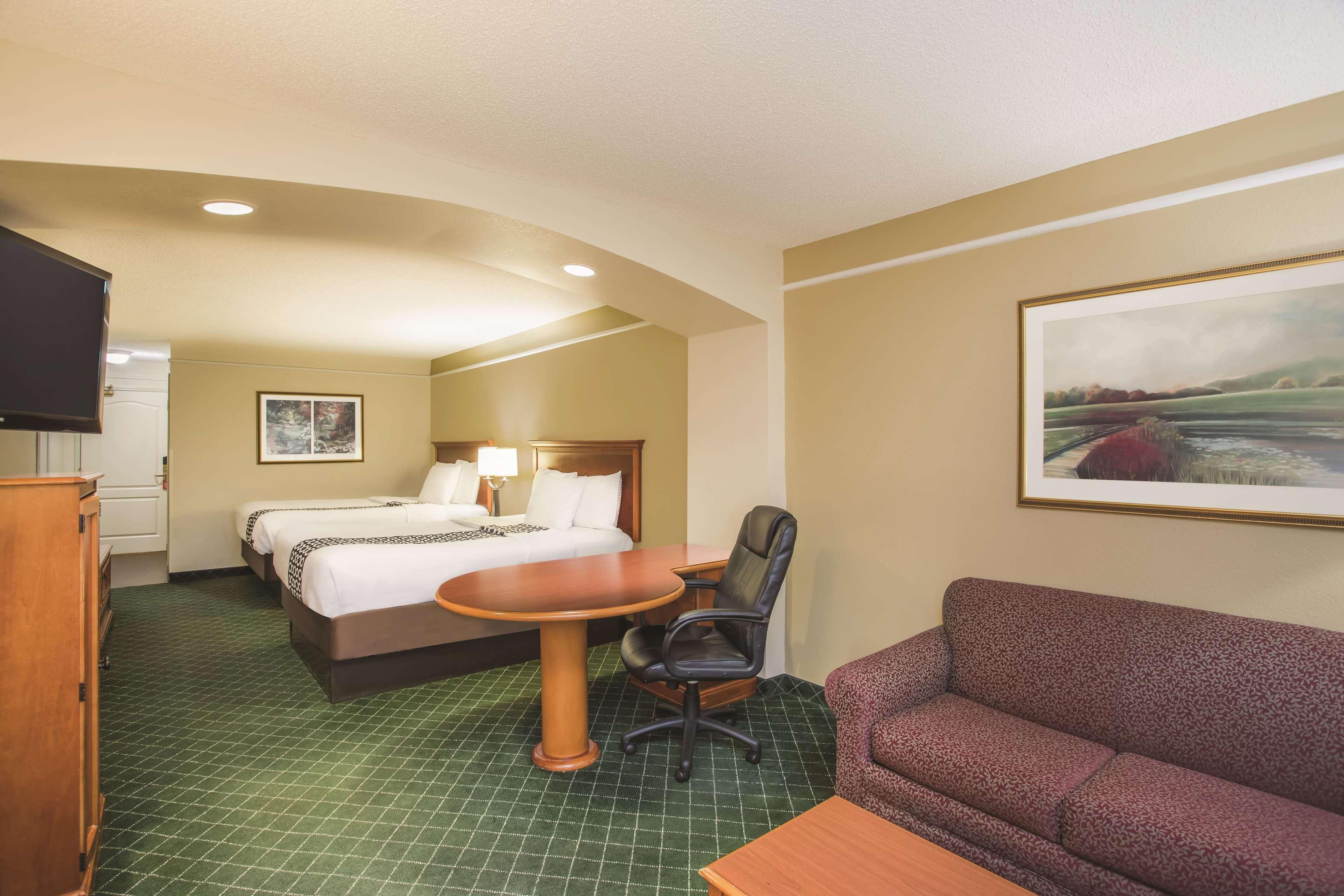 מלון La Quinta By Wyndham Atlanta סטוקברידג' מראה חיצוני תמונה