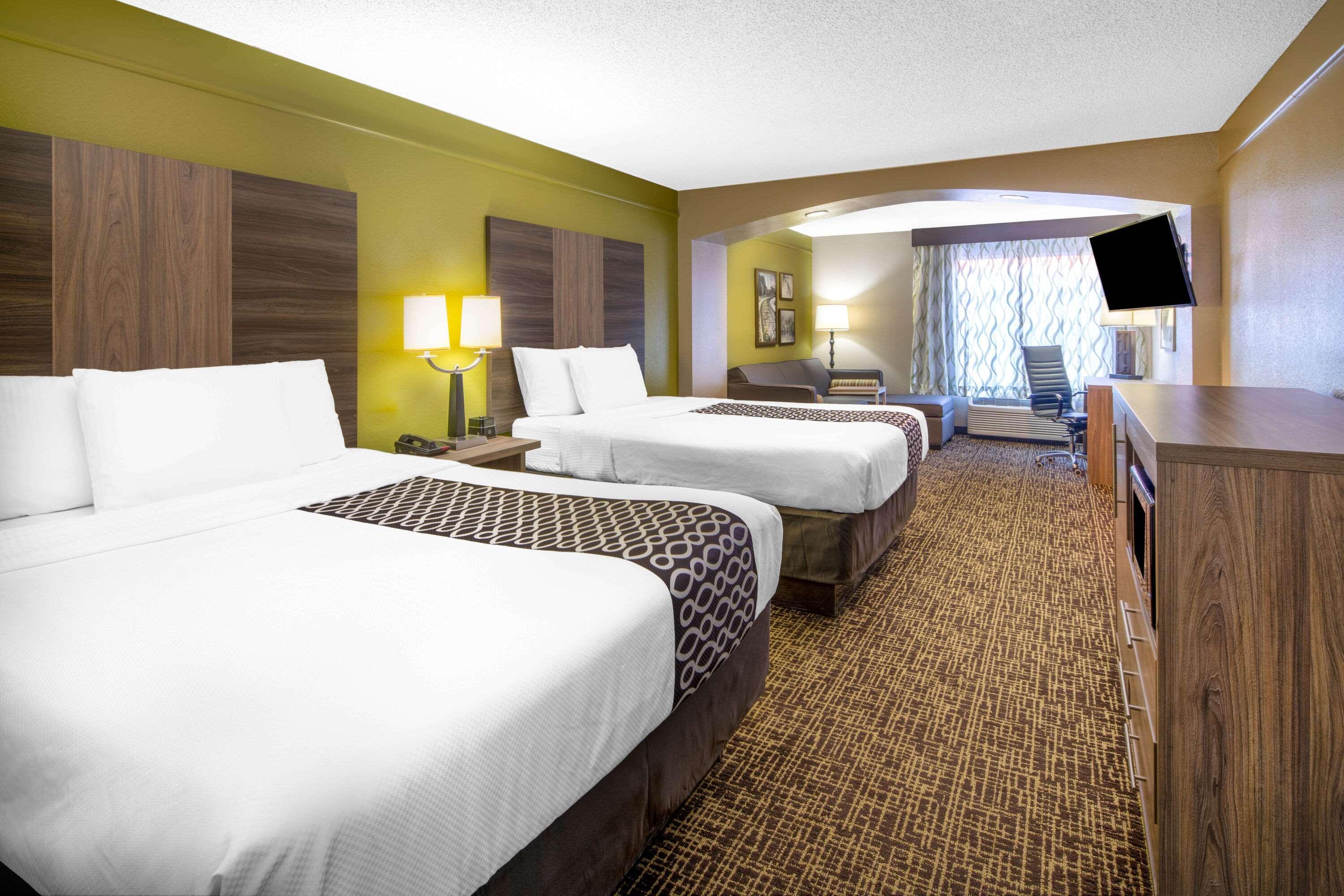 מלון La Quinta By Wyndham Atlanta סטוקברידג' מראה חיצוני תמונה