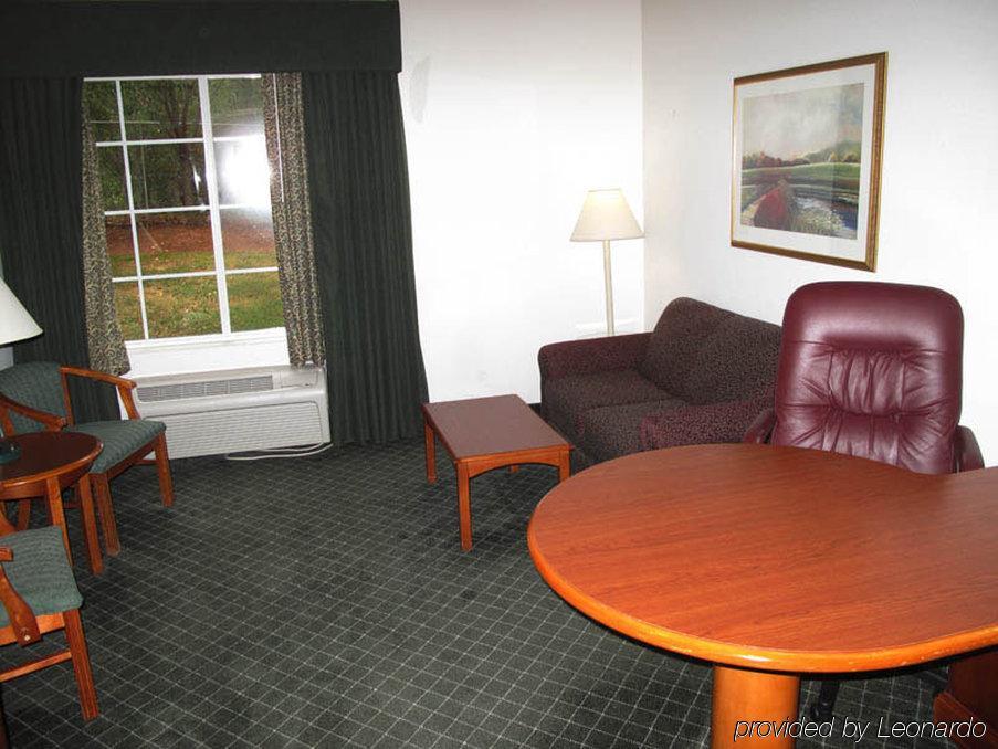 מלון La Quinta By Wyndham Atlanta סטוקברידג' מראה חיצוני תמונה